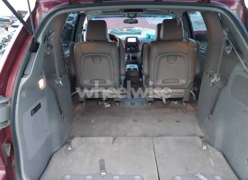 Photo 17 of 2010 Toyota Sienna LIMITED (VIN 5TDDK4CC9AS028743)