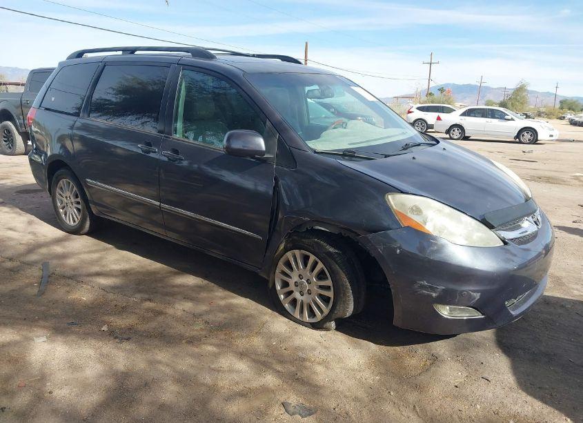 2010 Toyota Sienna LIMITED (VIN 5TDDK4CC9AS031335) main photo