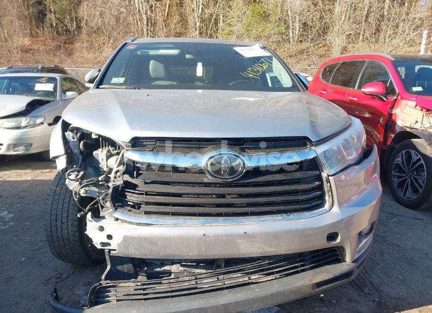 Photo 13 of 2014 Toyota Highlander LIMITED PLATINUM V6 (VIN 5TDDKRFH0ES029516)