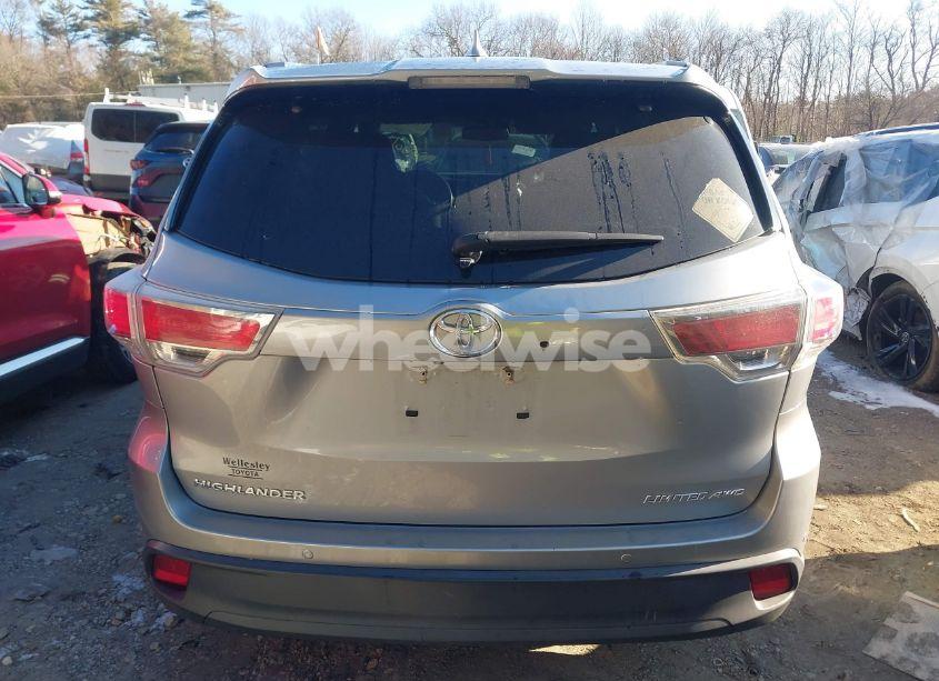 Photo 17 of 2014 Toyota Highlander LIMITED PLATINUM V6 (VIN 5TDDKRFH0ES029516)