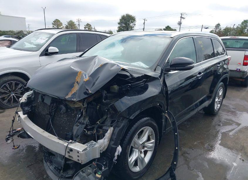 Photo 2 of 2015 Toyota Highlander LIMITED PLATINUM V6 (VIN 5TDDKRFH0FS166764)