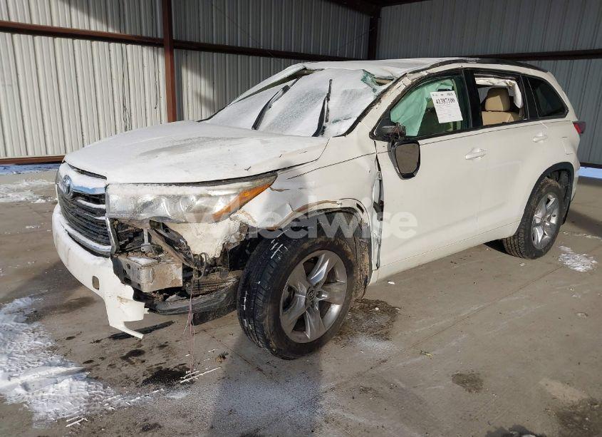 Photo 2 of 2016 Toyota Highlander LIMITED V6 (VIN 5TDDKRFH0GS242419)