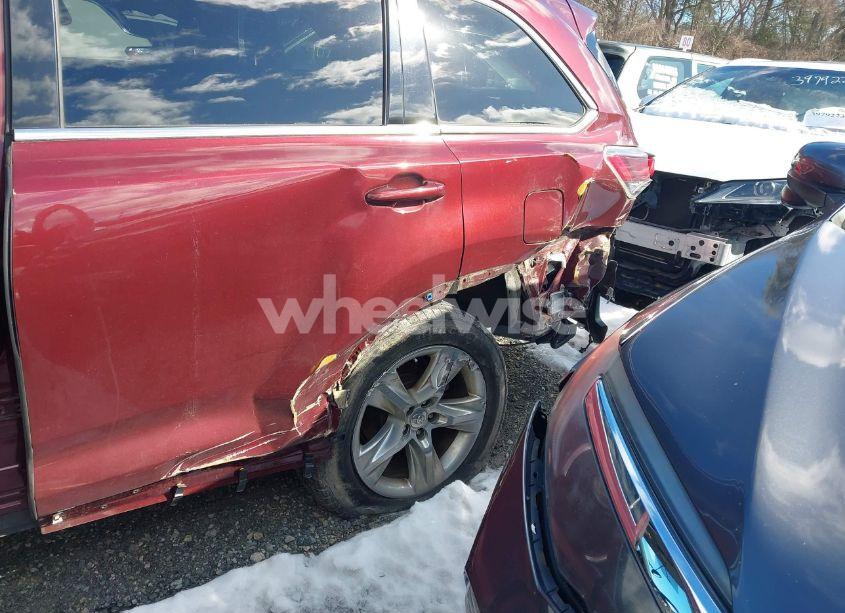 Photo 6 of 2014 Toyota Highlander LIMITED V6 (VIN 5TDDKRFH1ES012322)