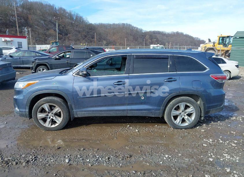 Photo 15 of 2015 Toyota Highlander LIMITED PLATINUM V6 (VIN 5TDDKRFH1FS141582)