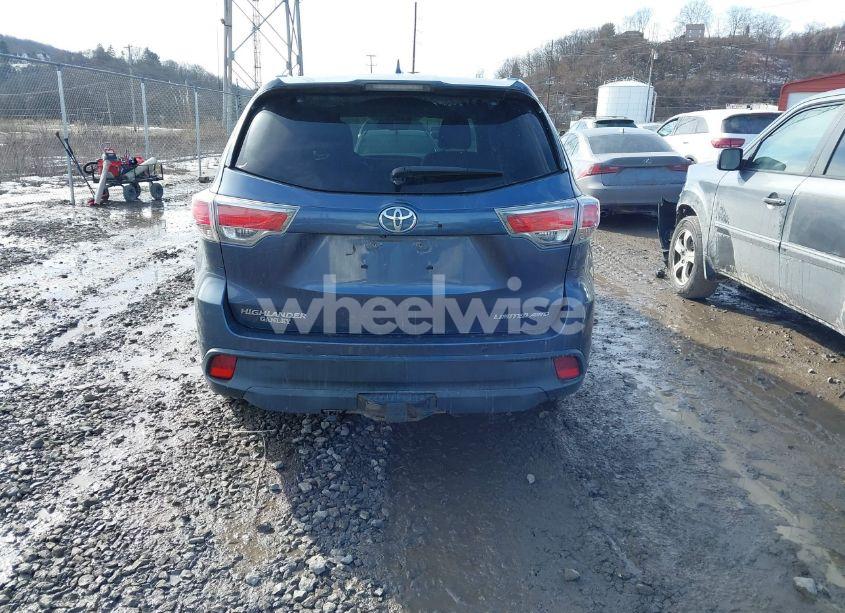 Photo 17 of 2015 Toyota Highlander LIMITED PLATINUM V6 (VIN 5TDDKRFH1FS141582)