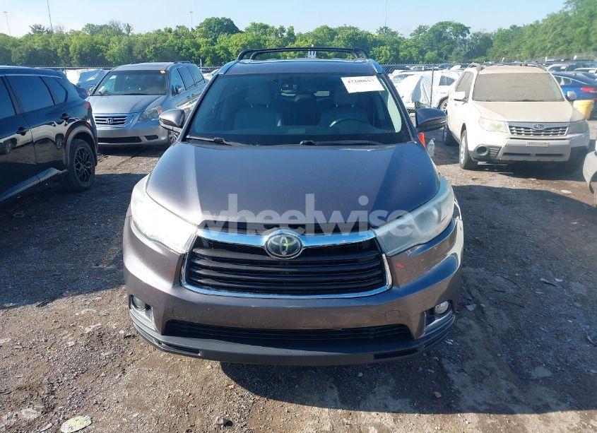 Photo 12 of 2016 Toyota Highlander LIMITED V6 (VIN 5TDDKRFH1GS250755)