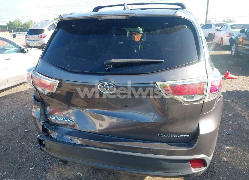 Photo 16 of 2016 Toyota Highlander LIMITED V6 (VIN 5TDDKRFH1GS250755)