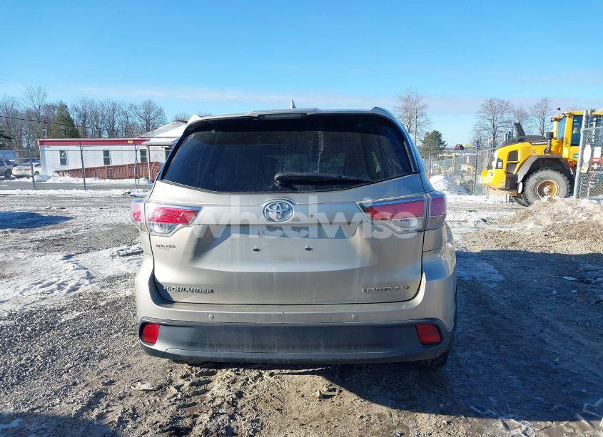 Photo 16 of 2016 Toyota Highlander LIMITED PLATINUM V6 (VIN 5TDDKRFH1GS282301)