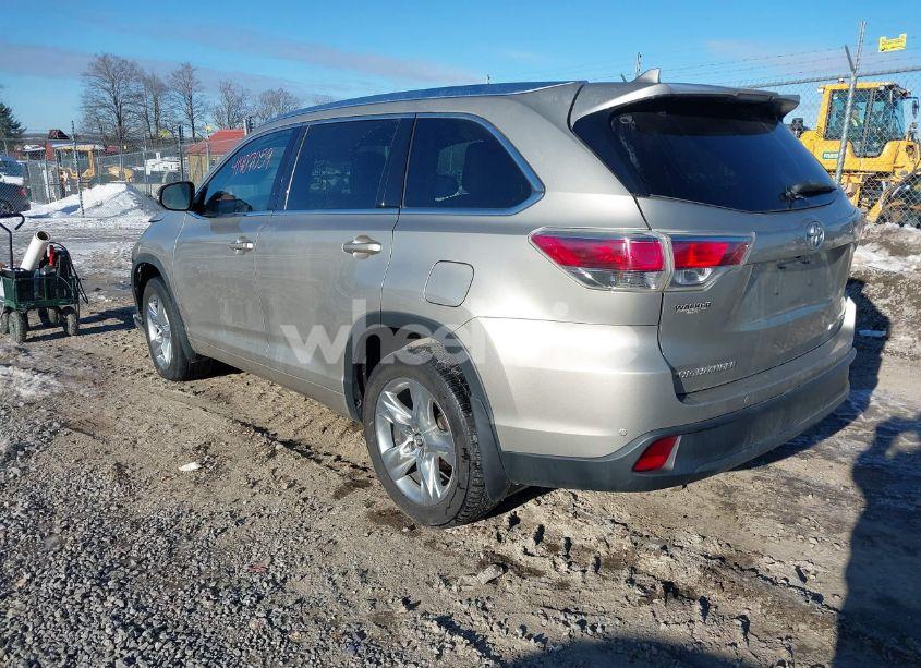 Photo 3 of 2016 Toyota Highlander LIMITED PLATINUM V6 (VIN 5TDDKRFH1GS282301)