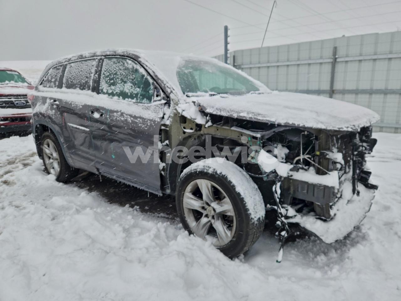 Photo 4 of 2014 TOYOTA HIGHLANDER LIMITED (VIN 5TDDKRFH2ES042090)