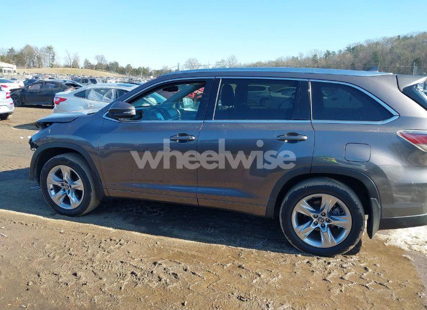 Photo 14 of 2016 Toyota Highlander LIMITED V6 (VIN 5TDDKRFH2GS246780)