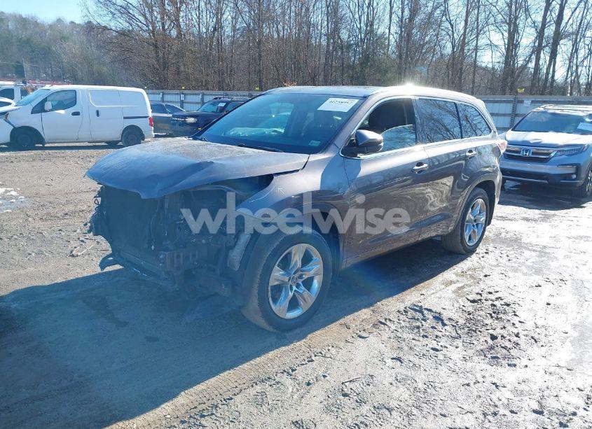 Photo 2 of 2016 Toyota Highlander LIMITED V6 (VIN 5TDDKRFH2GS246780)