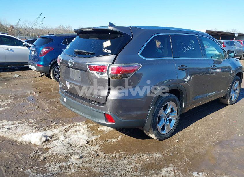 Photo 4 of 2016 Toyota Highlander LIMITED V6 (VIN 5TDDKRFH2GS246780)
