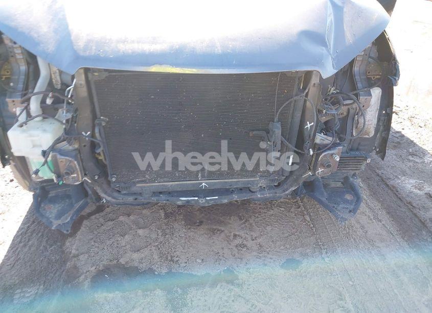 Photo 6 of 2016 Toyota Highlander LIMITED V6 (VIN 5TDDKRFH2GS246780)