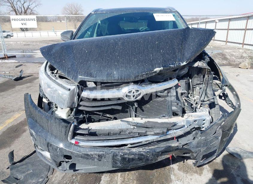Photo 12 of 2016 Toyota Highlander LIMITED V6 (VIN 5TDDKRFH2GS279181)
