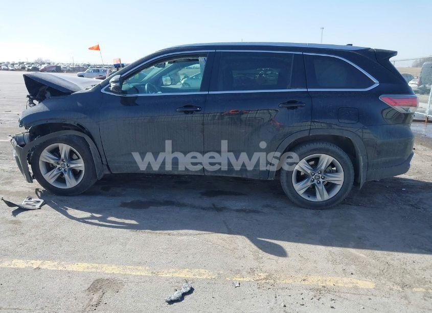 Photo 14 of 2016 Toyota Highlander LIMITED V6 (VIN 5TDDKRFH2GS279181)