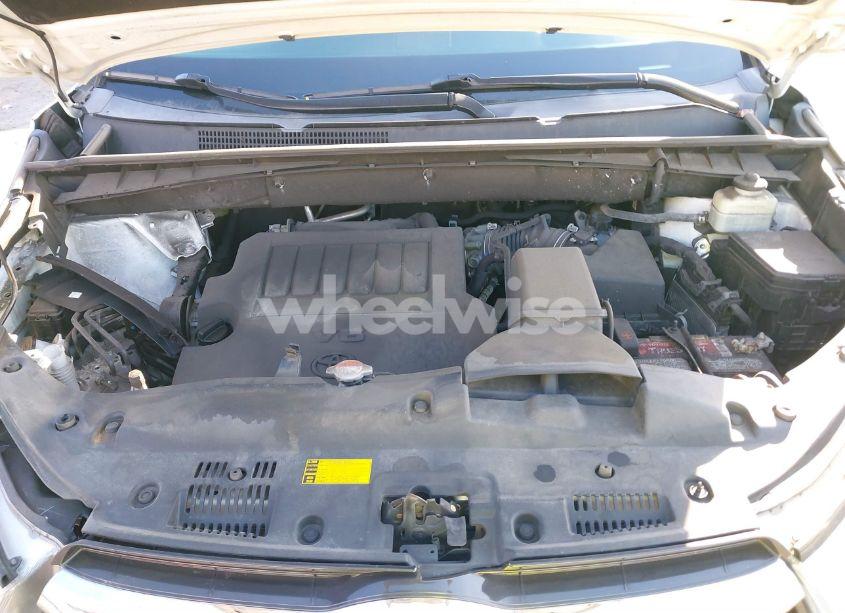 Photo 10 of 2016 Toyota Highlander LIMITED V6 (VIN 5TDDKRFH2GS304385)