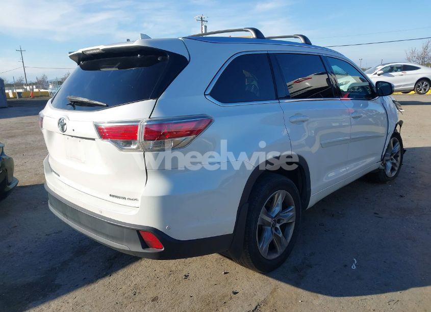 Photo 4 of 2016 Toyota Highlander LIMITED V6 (VIN 5TDDKRFH2GS304385)