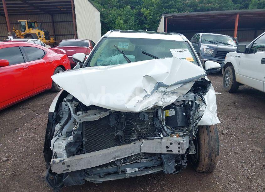 Photo 11 of 2016 Toyota Highlander LIMITED V6 (VIN 5TDDKRFH2GS353523)