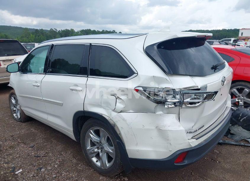 Photo 3 of 2016 Toyota Highlander LIMITED V6 (VIN 5TDDKRFH2GS353523)