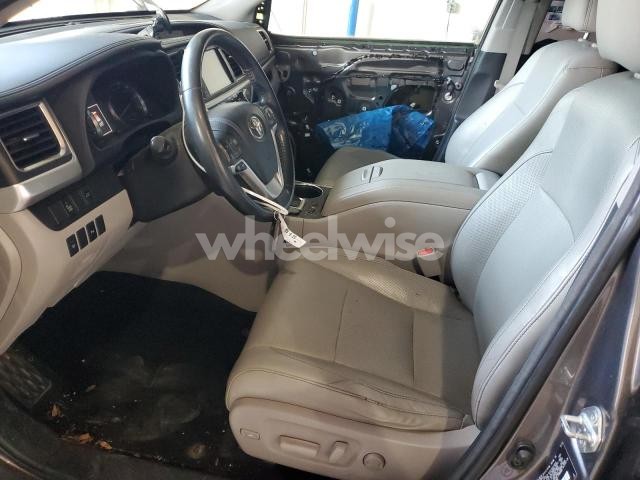Photo 3 of 2014 TOYOTA HIGHLANDER LIMITED (VIN 5TDDKRFH4ES007843)