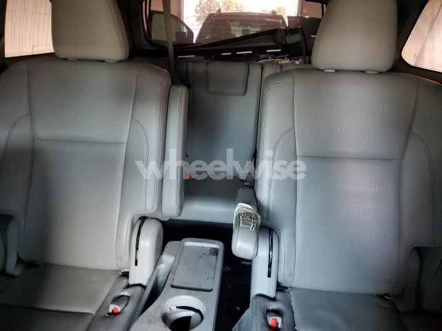 Photo 4 of 2014 TOYOTA HIGHLANDER LIMITED (VIN 5TDDKRFH4ES007843)