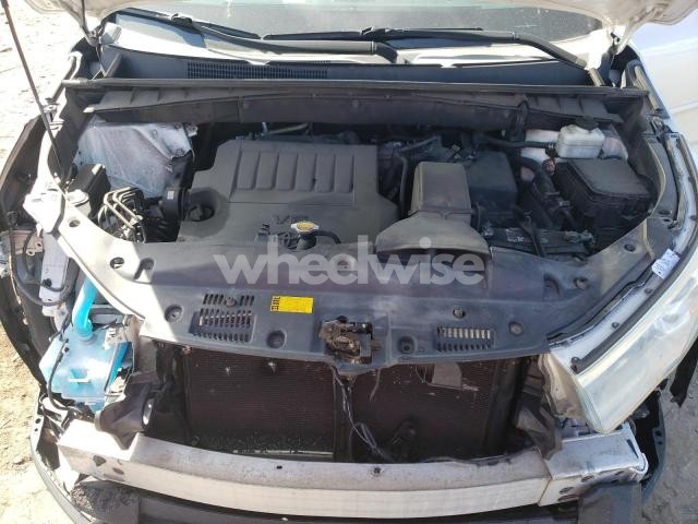 Photo 8 of 2014 TOYOTA HIGHLANDER LIMITED (VIN 5TDDKRFH4ES024884)