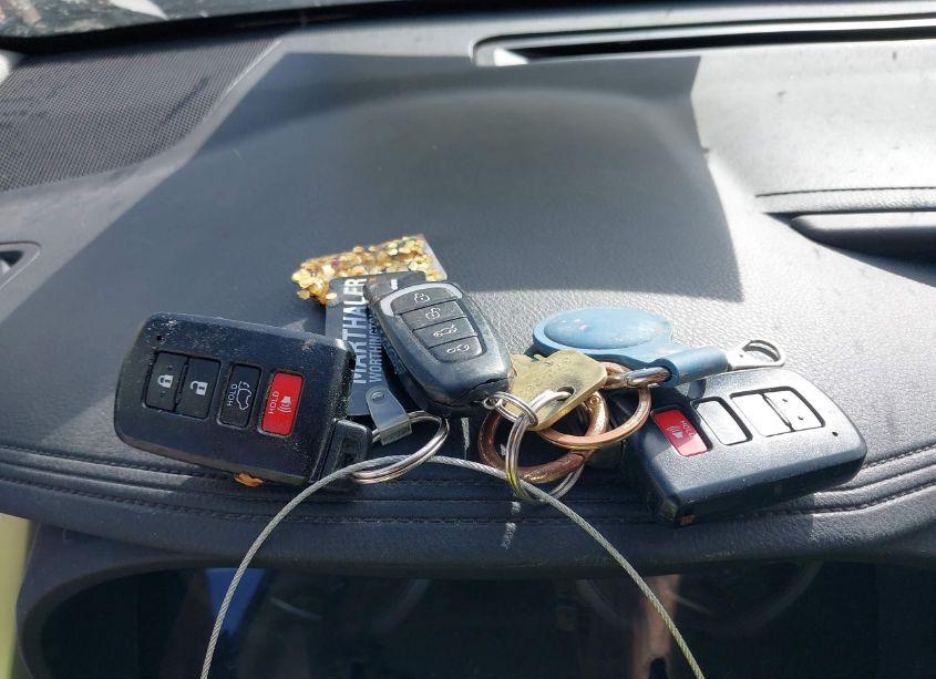 Photo 11 of 2015 Toyota Highlander LIMITED (VIN 5TDDKRFH4FS126946)