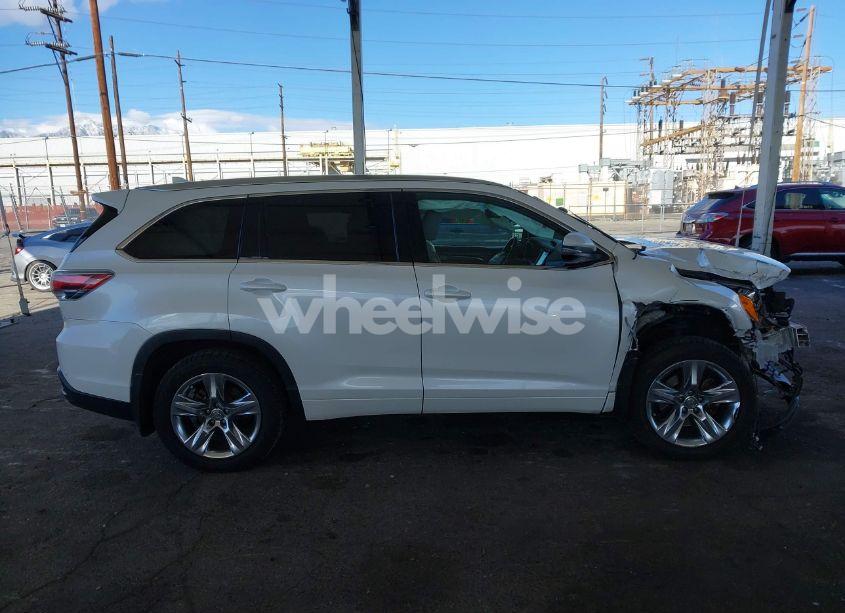 Photo 14 of 2015 Toyota Highlander LIMITED PLATINUM V6 (VIN 5TDDKRFH4FS151796)