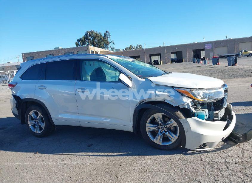 Photo 13 of 2016 Toyota Highlander LIMITED V6 (VIN 5TDDKRFH5GS259488)