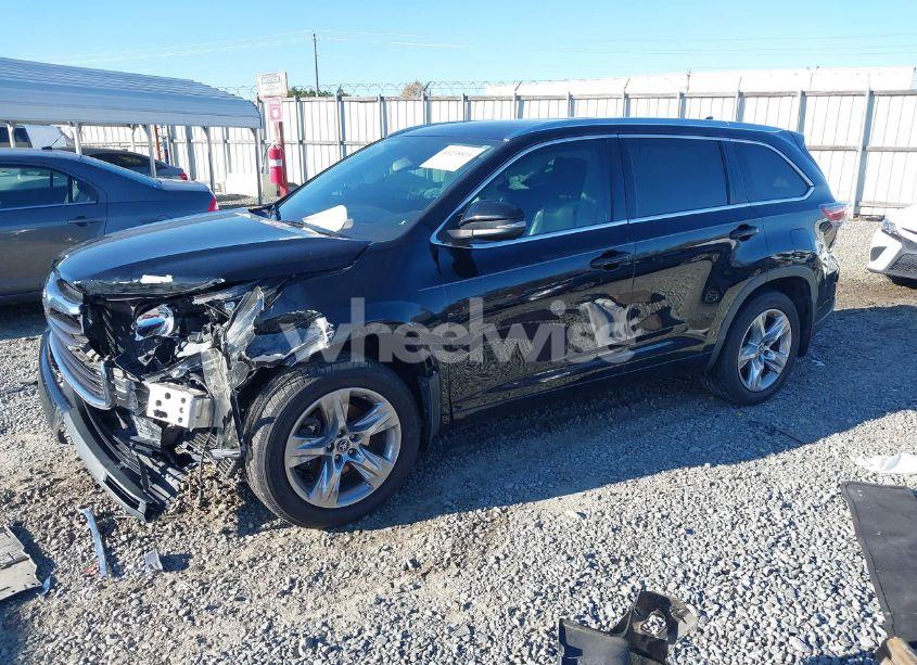 Photo 2 of 2016 Toyota Highlander LIMITED V6 (VIN 5TDDKRFH5GS292507)