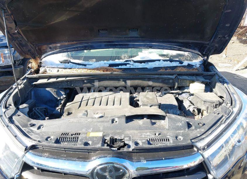 Photo 10 of 2016 Toyota Highlander LIMITED V6 (VIN 5TDDKRFH5GS306003)