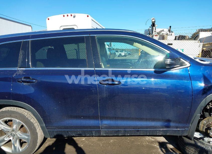 Photo 13 of 2016 Toyota Highlander LIMITED V6 (VIN 5TDDKRFH5GS306003)