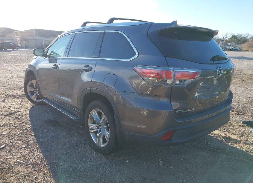 Photo 3 of 2016 Toyota Highlander LIMITED V6 (VIN 5TDDKRFH5GS337817)