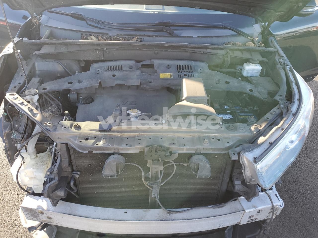 Photo 12 of 2014 TOYOTA HIGHLANDER LIMITED (VIN 5TDDKRFH6ES017354)