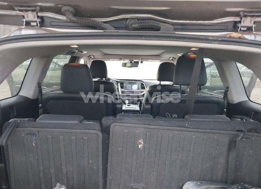 Photo 8 of 2016 Toyota Highlander LIMITED PLATINUM V6 (VIN 5TDDKRFH6GS238603)