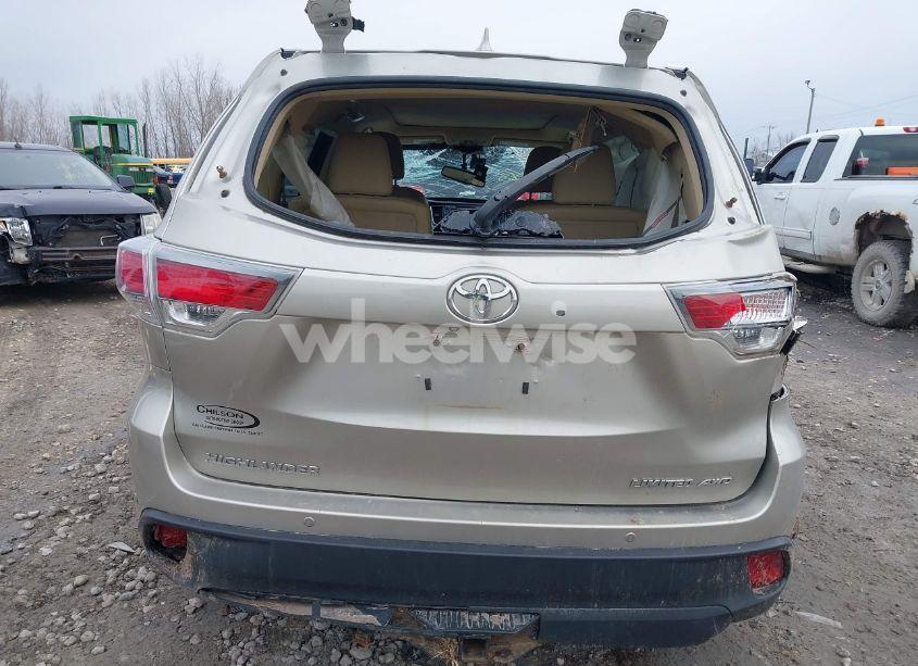 Photo 16 of 2014 Toyota Highlander LIMITED PLATINUM V6 (VIN 5TDDKRFH7ES005889)