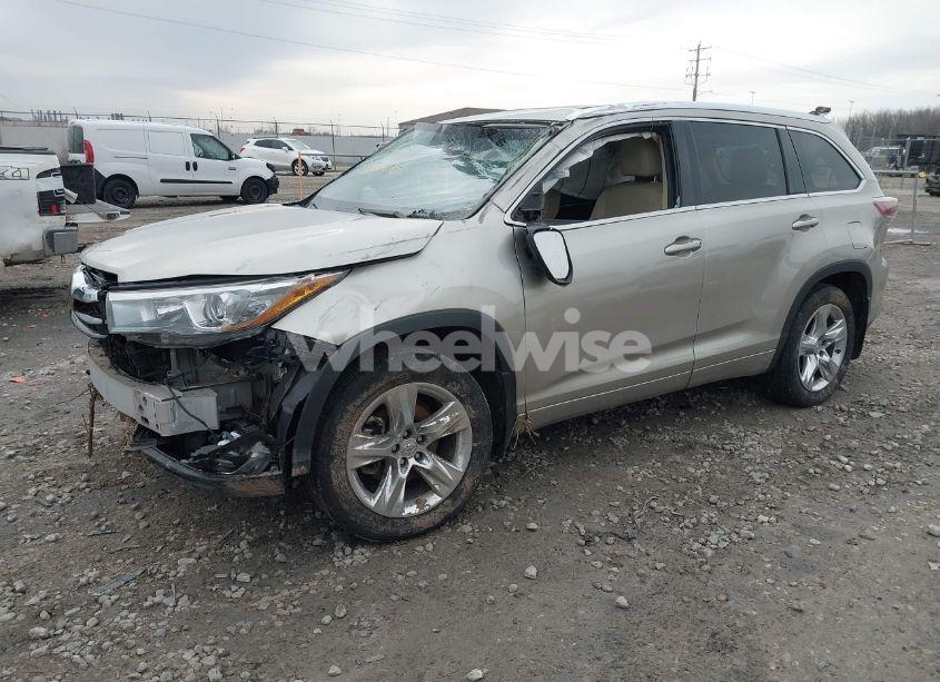 Photo 2 of 2014 Toyota Highlander LIMITED PLATINUM V6 (VIN 5TDDKRFH7ES005889)