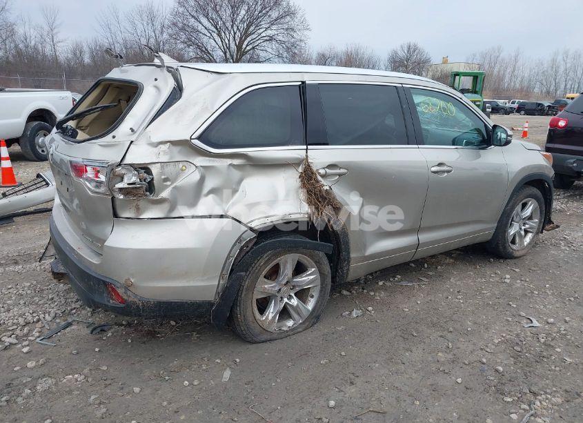 Photo 4 of 2014 Toyota Highlander LIMITED PLATINUM V6 (VIN 5TDDKRFH7ES005889)