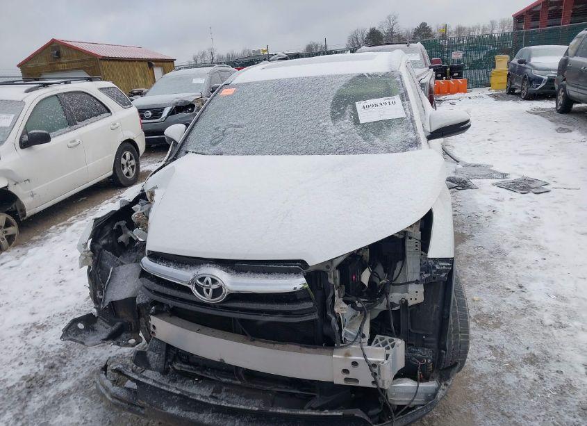 Photo 13 of 2014 Toyota Highlander LIMITED V6 (VIN 5TDDKRFH7ES009778)