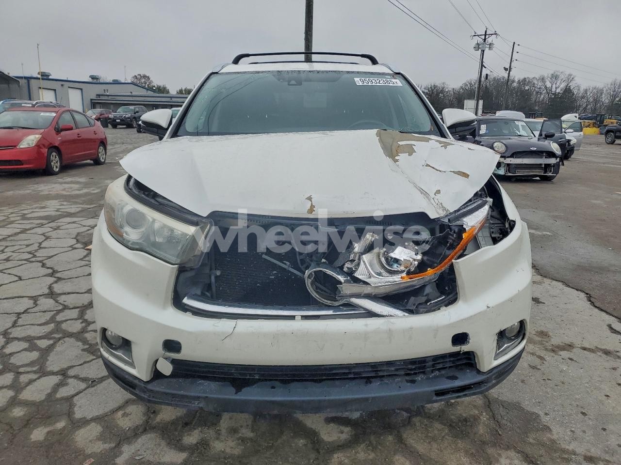 Photo 5 of 2016 TOYOTA HIGHLANDER LIMITED (VIN 5TDDKRFH7GS243969)