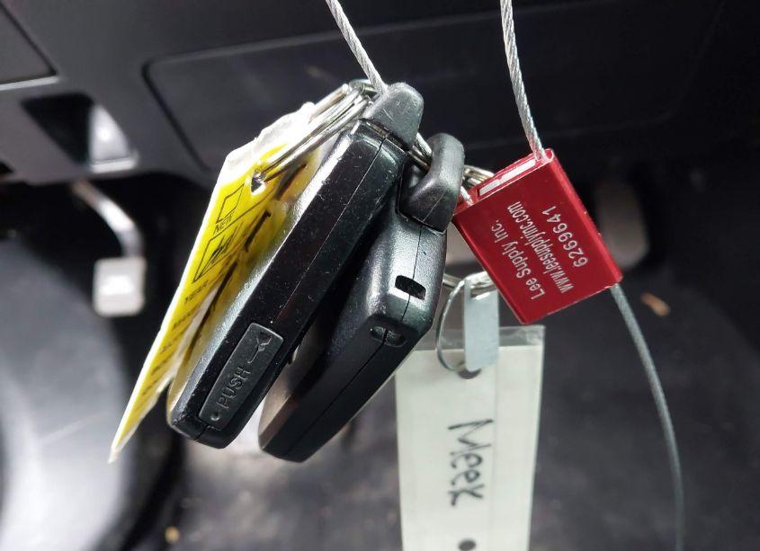 Photo 11 of 2015 Toyota Highlander LIMITED V6 (VIN 5TDDKRFH8FS103623)