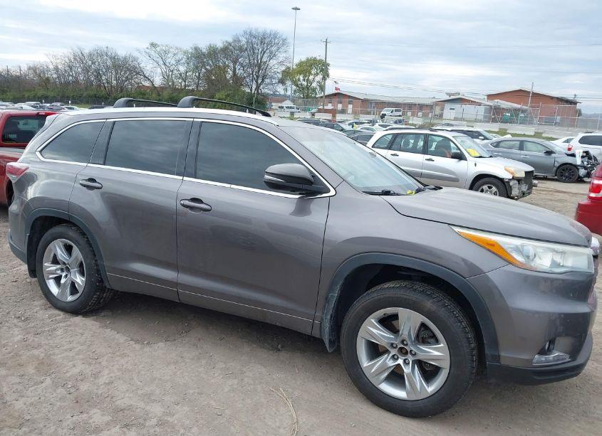Photo 13 of 2015 Toyota Highlander LIMITED V6 (VIN 5TDDKRFH8FS103623)