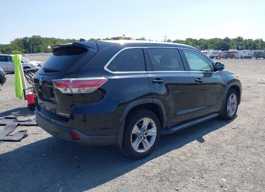 Photo 4 of 2016 Toyota Highlander LIMITED PLATINUM V6 (VIN 5TDDKRFH8GS239509)
