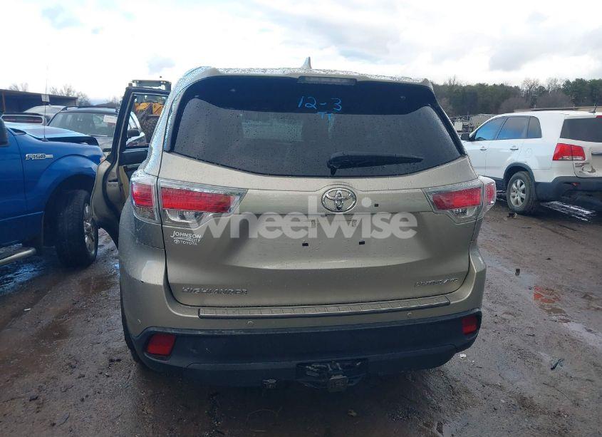 Photo 16 of 2015 Toyota Highlander LIMITED V6 (VIN 5TDDKRFH9FS189928)
