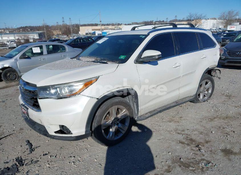 Photo 2 of 2016 Toyota Highlander LIMITED V6 (VIN 5TDDKRFH9GS262166)