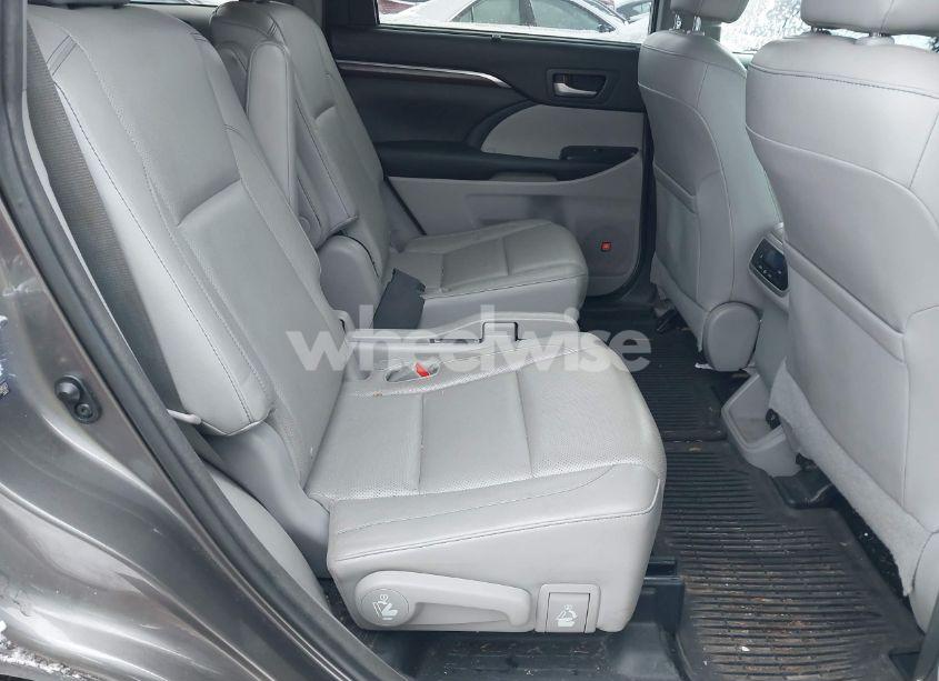 Photo 8 of 2014 Toyota Highlander LIMITED V6 (VIN 5TDDKRFHXES008883)