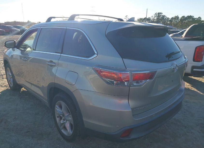 Photo 3 of 2015 Toyota Highlander LIMITED V6 (VIN 5TDDKRFHXFS141502)