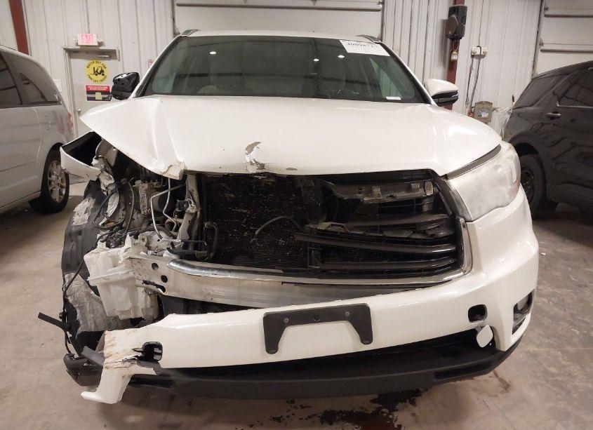 Photo 12 of 2016 Toyota Highlander LIMITED V6 (VIN 5TDDKRFHXGS255565)