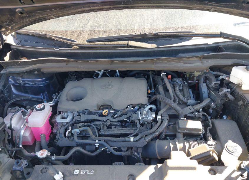 Photo 10 of 2022 Toyota Sienna XSE (VIN 5TDDRKEC8NS100020)